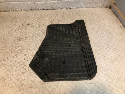 Discovery 3 Floor Mat Passenger Rubber Heavy Duty Land Rover Front Left D05125