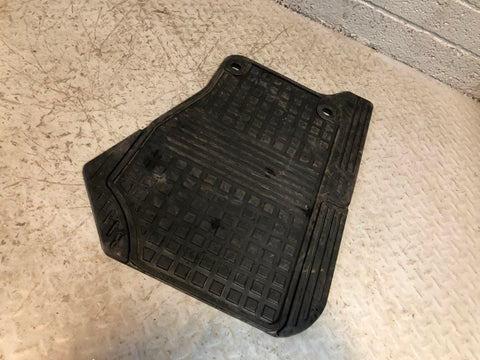Discovery 3 Floor Mat Passenger Rubber Heavy Duty Land Rover Front Left D05125