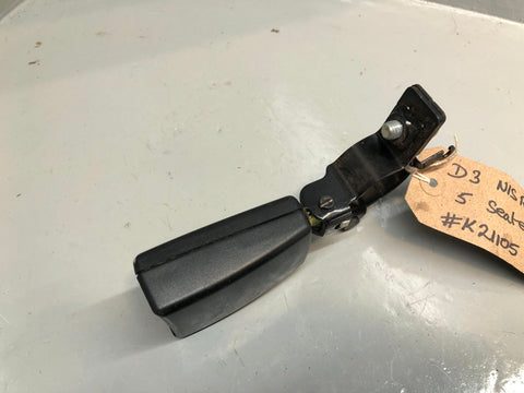 Discovery 3 Seat Belt Buckle Near Side Rear Land Rover Type 1 5 Seater Only