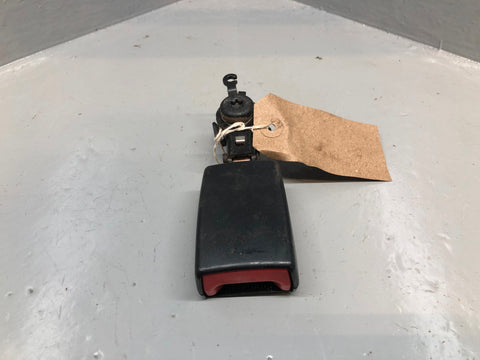 Discovery 3 Seat Belt Buckle Off Side Rear Land Rover Type 1 5 Seater Only