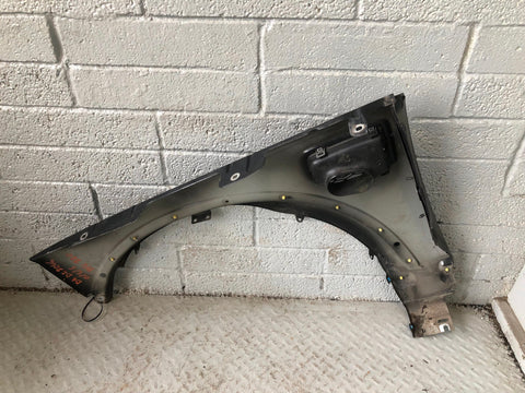 Discovery 4 Front Wing Off Side Santorini Black LRC 820 2009 to 2016 D28046