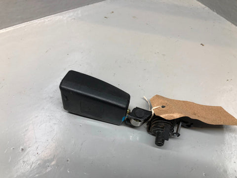 Discovery 3 Seat Belt Buckle Off Side Rear Land Rover Type 1 5 Seater Only