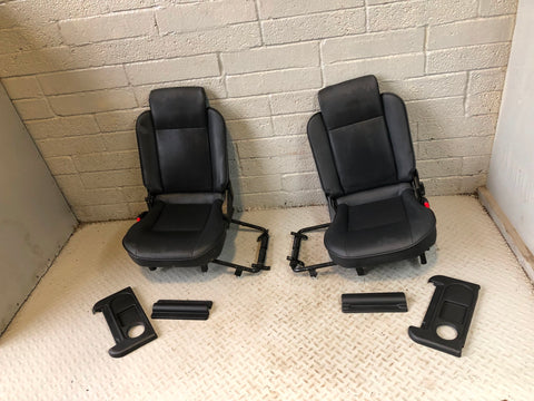 Discovery 2 Dickie Seats Pair Black Leather 3rd Row Land Rover R19026