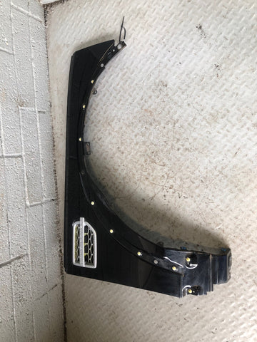 Discovery 4 Front Wing Off Side Santorini Black LRC 820 2009 to 2016 D28046