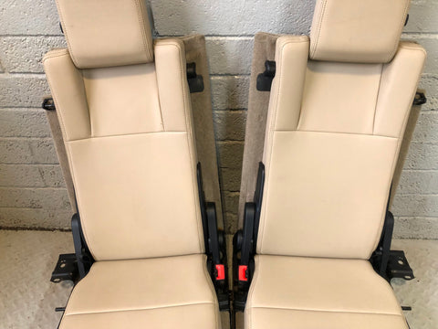 Discovery 4 Seats Rear 3rd Third Row in Almond Land Rover 2009 to 2016 L05125