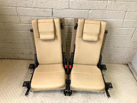 Discovery 4 Seats Rear 3rd Third Row in Almond Land Rover 2009 to 2016 L05125