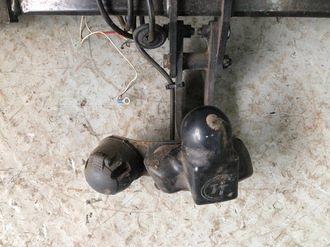 BMW X5 E53 Tow Bar Tow-Trust TBM907A Single Electric 2001 to 2007 P08011