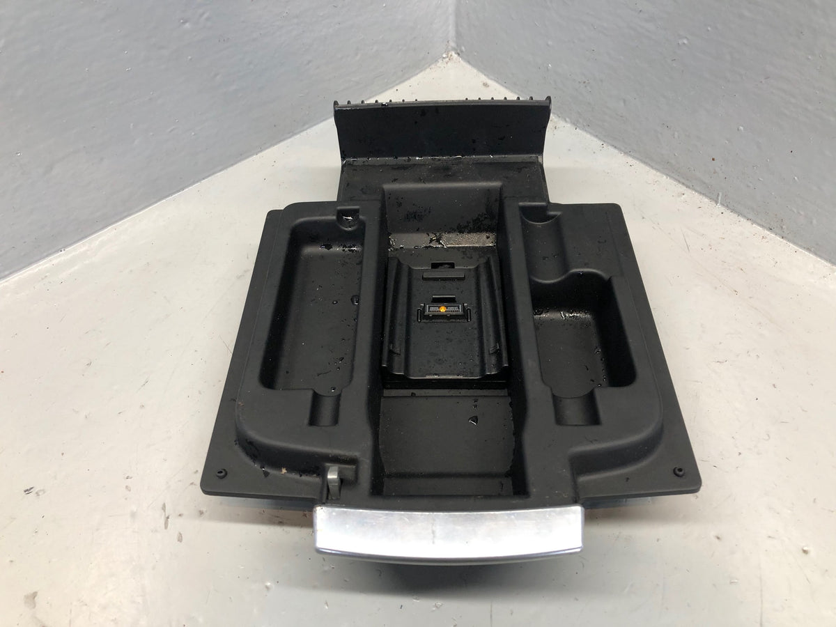 Range Rover L322 Centre Console Lid with Release Catch Phone Port 2006 to 2012