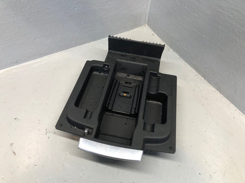 Range Rover L322 Centre Console Lid with Release Catch Phone Port 2006 to 2012