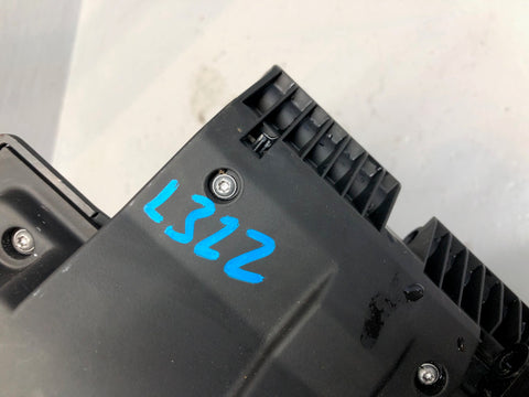 Range Rover L322 Centre Console Lid with Release Catch Phone Port 2006 to 2012