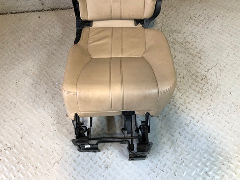 Discovery 4 Seats Rear 2nd Second Row in Almond Land Rover 2009 to 2016 L05125