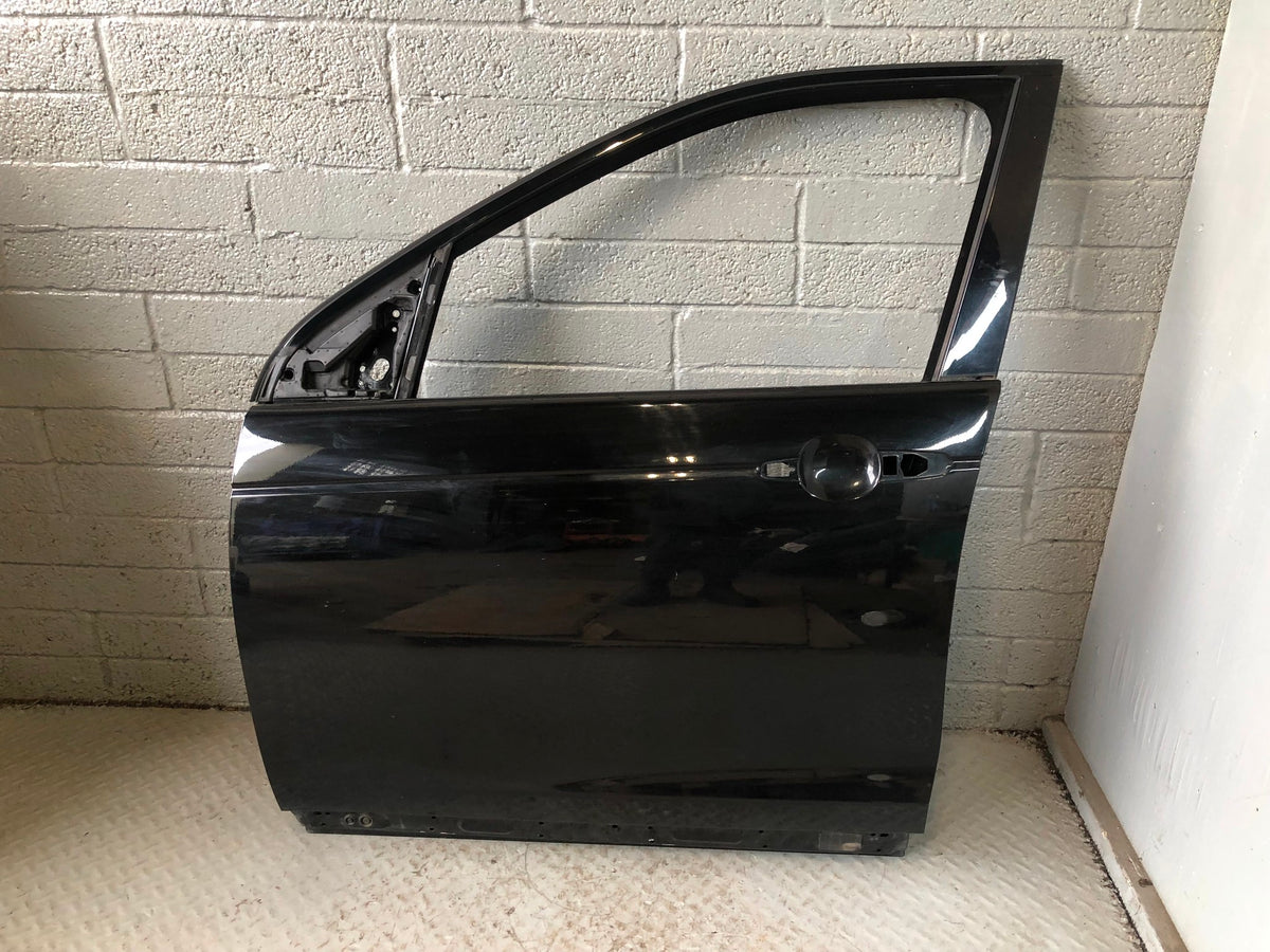 Discovery Sport Door Near Side Front Santorini Black L550 Land Rover L28046