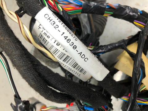 Range Rover Sport Door Wiring Loom Near Side Front CH32-14630-ADC L320
