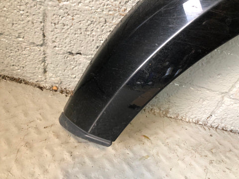 Discovery 4 Wheel Arch Trim Front Near Side Santorini Black Land Rover