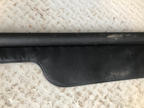 Discovery 2 Load Cover Parcel Shelf Retractable in Black Land Rover R19026
