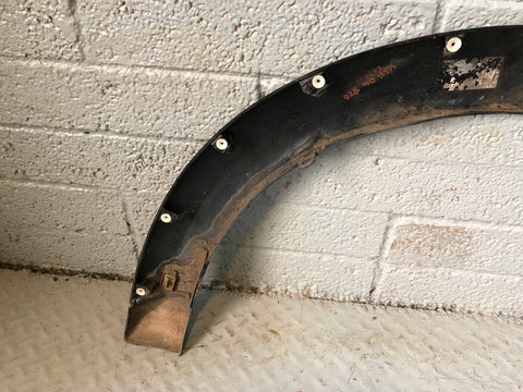 Discovery 4 Wheel Arch Trim Front Near Side Santorini Black Land Rover