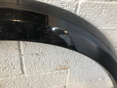 Discovery 4 Wheel Arch Trim Front Off Side Santorini Black Land Rover