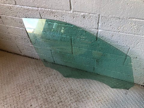 Discovery Sport Window Glass Off Side Front Right L550 Land Rover 2014 to 2019