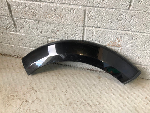 Discovery 4 Wheel Arch Trim Rear Quarter Near Side Santorini Black Land Rover