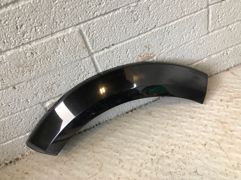 Discovery 4 Wheel Arch Trim Rear Quarter Off Side Santorini Black Land Rover