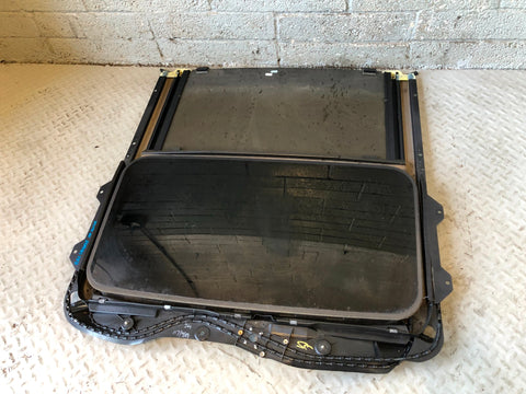 Range Rover Sport Sunroof Glass Cartridge Frame Assembly 2005 to 2013 L24075
