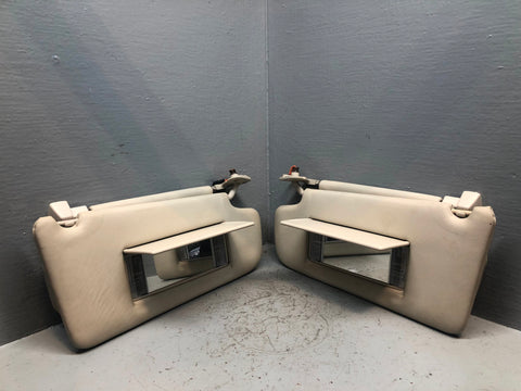 Range Rover L322 Sun Visors Mirrors and Lights Ivory Overfinch Leather R27115