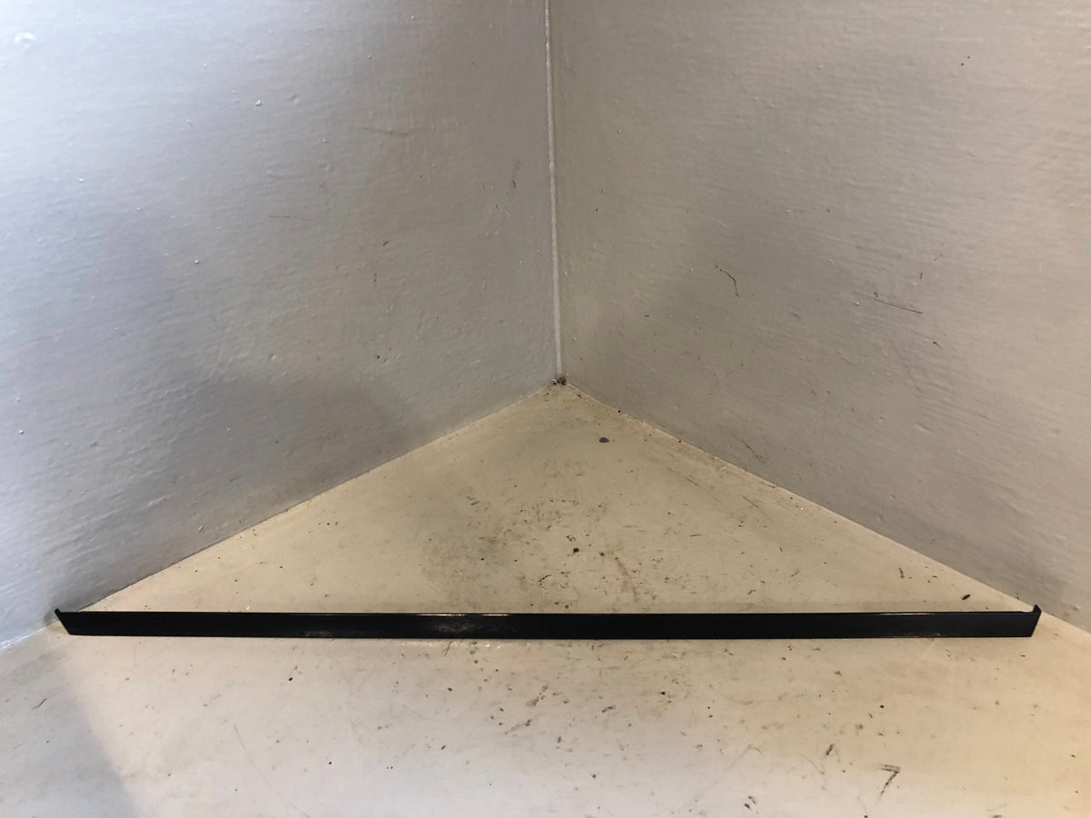 Range Rover L405 Door Moulding Trim Near Side Rear Black Land Rover