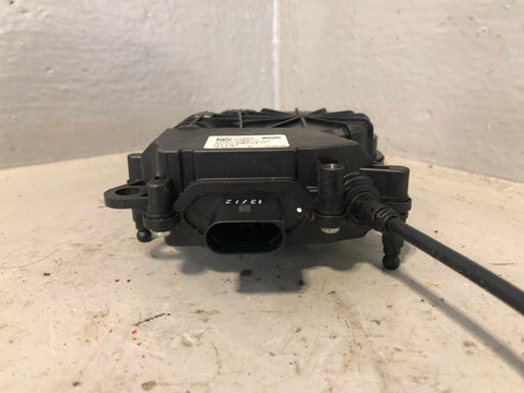 Range Rover L405 Tailgate Actuator Lower Left DK62 404C10AA 2013 to 2017