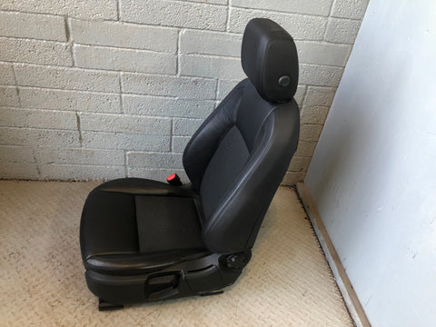 Discovery Sport Front Seats Pair Manual Black Leather L550 Land Rover L28046