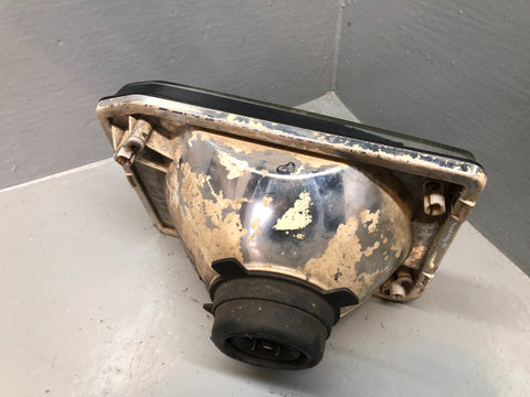 Discovery 2 Headlight Off Side Pre-Facelift XBC105120 Land Rover L28105