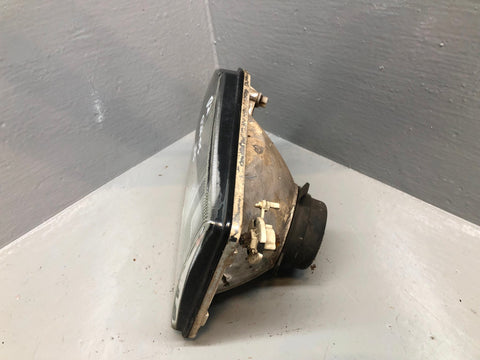 Discovery 2 Headlight Near Side Pre-Facelift XBC105130 Land Rover R28105