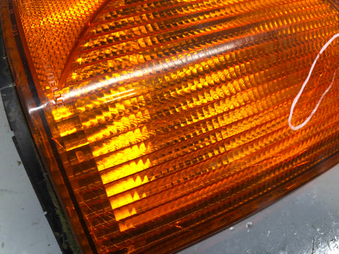 Discovery 2 Indicator Off Side Front TD5 And V8 Land Rover 1998 to 2002 R28105