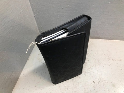 Discovery 3 Handbook User Manual in Wallet Land Rover 2004 to 2009 D17036
