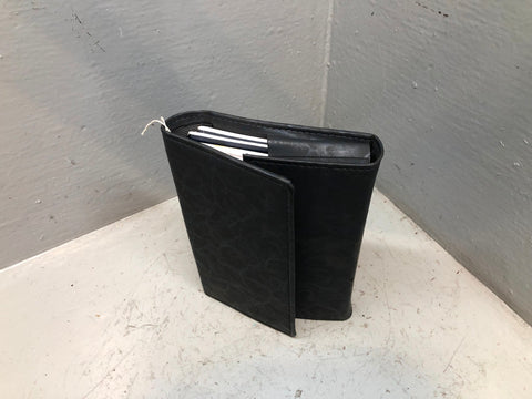 Discovery 3 Handbook User Manual in Wallet Land Rover 2004 to 2009 D17036