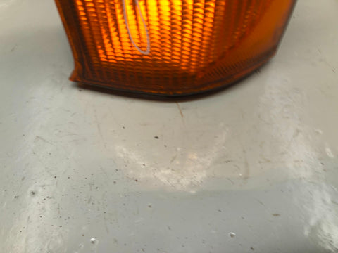 Discovery 2 Indicator Near Side Front TD5 And V8 Land Rover 1998 to 2002 R28105