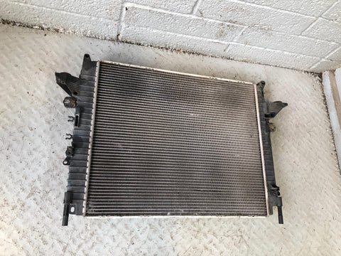 Discovery 3 Radiator Engine Cooling Manual TDV6 Land Rover 7H22 8T000 AA