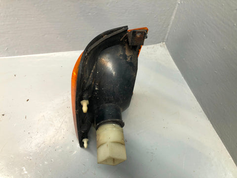 Discovery 2 Indicator Near Side Front TD5 And V8 Land Rover 1998 to 2002 R28105