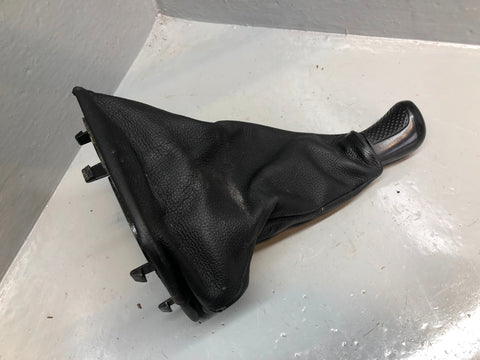 Discovery 2 Gearstick Gear Knob with Gaiter Manual Land Rover 1998 to 2004