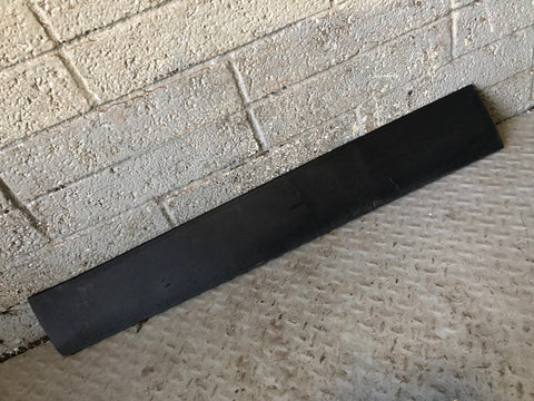 Discovery Sport Lower Door Moulding Trim Near Side Front L550 Land Rover