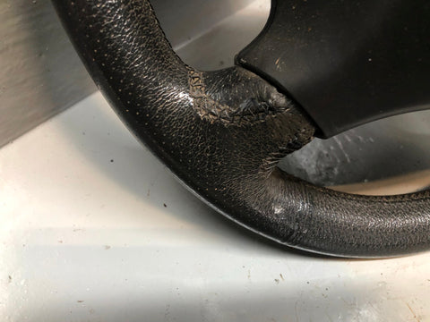 Discovery 2 Steering Wheel Land Rover Black Leather with Horn Buttons R28102