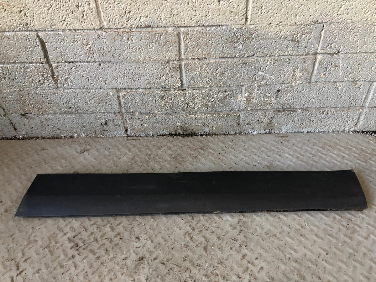 Discovery Sport Lower Door Moulding Trim Off Side Front L550 Land Rover