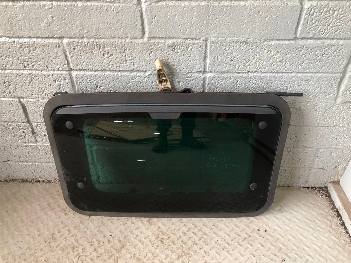 Discovery 2 Manual Sunroof for Front or Rear EED101471 1998 to 2004 Land Rover