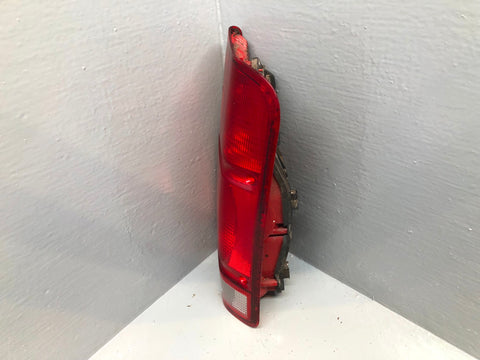 Discovery 2 Rear Tail Light Cluster Upper Pre-Facelift Off Side Rear R28105