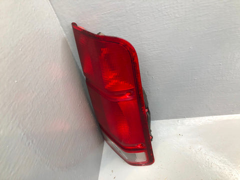 Discovery 2 Rear Tail Light Cluster Upper Pre-Facelift Off Side Rear R28105