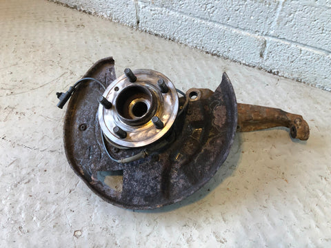 Discovery 3 Hub Off Side Front with ABS Sensor Land Rover 2004 to 2009 D17036