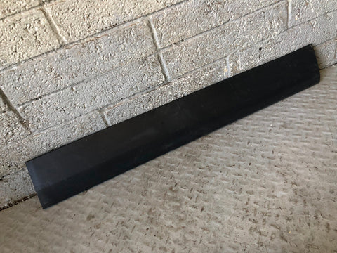 Discovery Sport Lower Door Moulding Trim Off Side Front L550 Land Rover