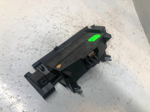 Discovery 4 Ashtray Front Land Rover AH22-048A02-AB 2009 to 2016 L05125