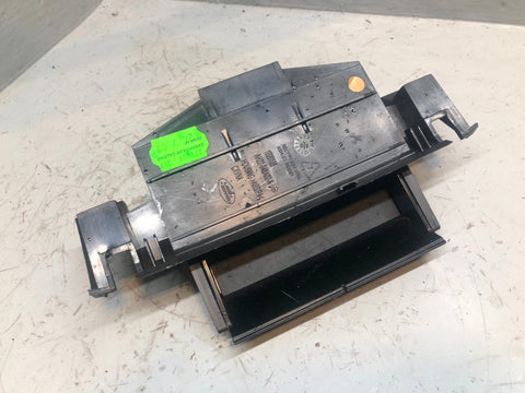 Discovery 4 Ashtray Front Land Rover AH22-048A02-AB 2009 to 2016 L05125