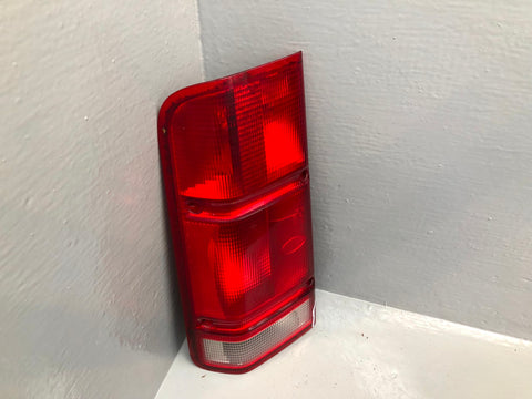Discovery 2 Rear Tail Light Cluster Upper Pre-Facelift Near Side Rear R28105