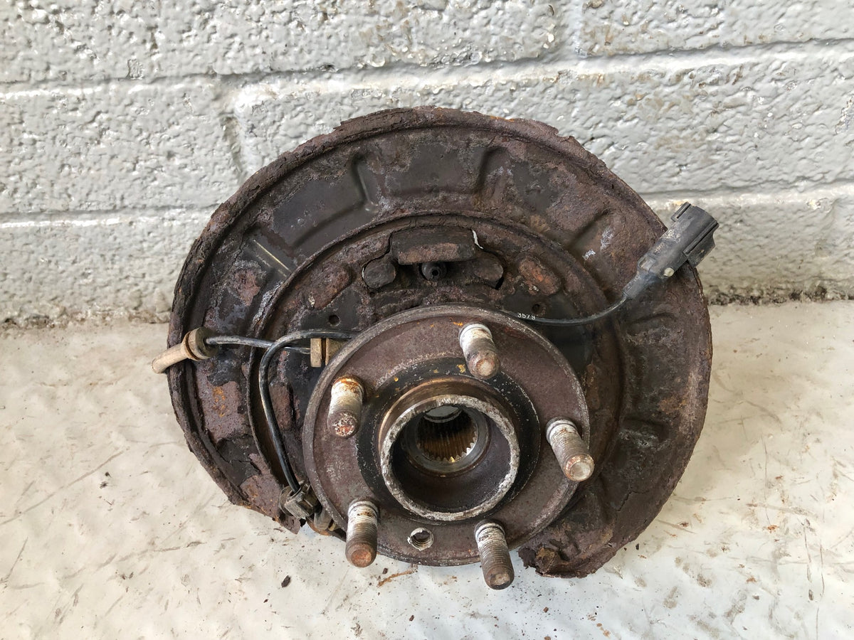 Freelander 2 Rear Hub Off Side Assembly with ABS Sensor 2006 to 2014 L18095